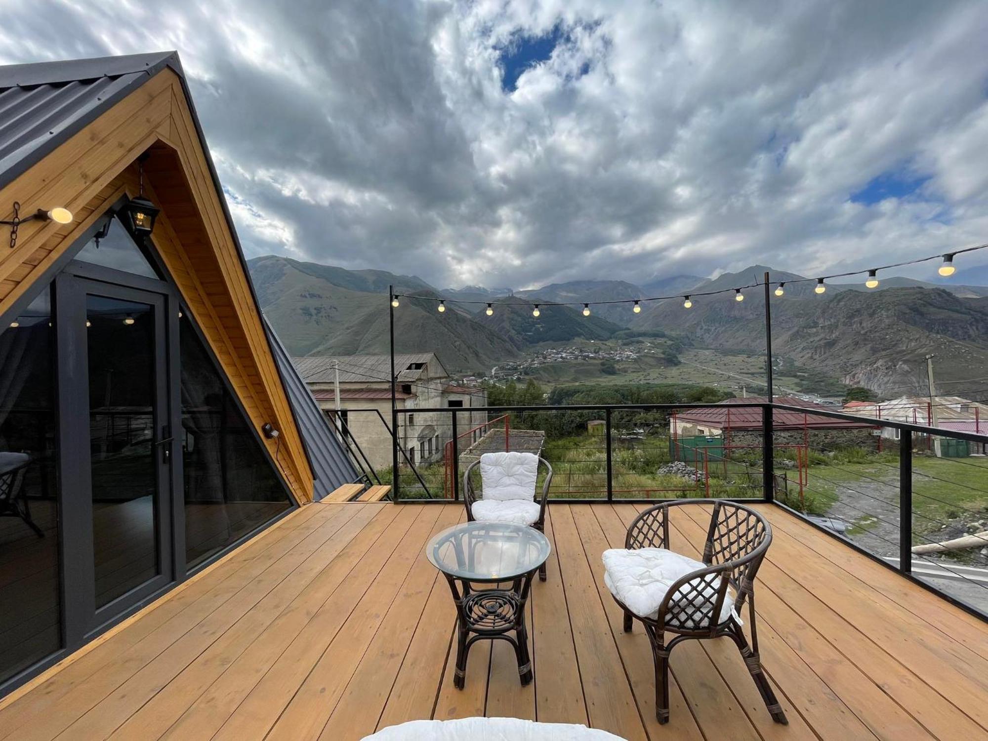 Вилла Magic Hut_Kazbegi Экстерьер фото